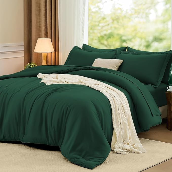 FUANNA Full Size Comforter Sets Emerald Green, 7 Pieces Soft Bed in a Bag Full, All Season Lightweight Bed Sets with Comforter, Flat Sheet, Fitted Sheet, Pillowcases & Shams