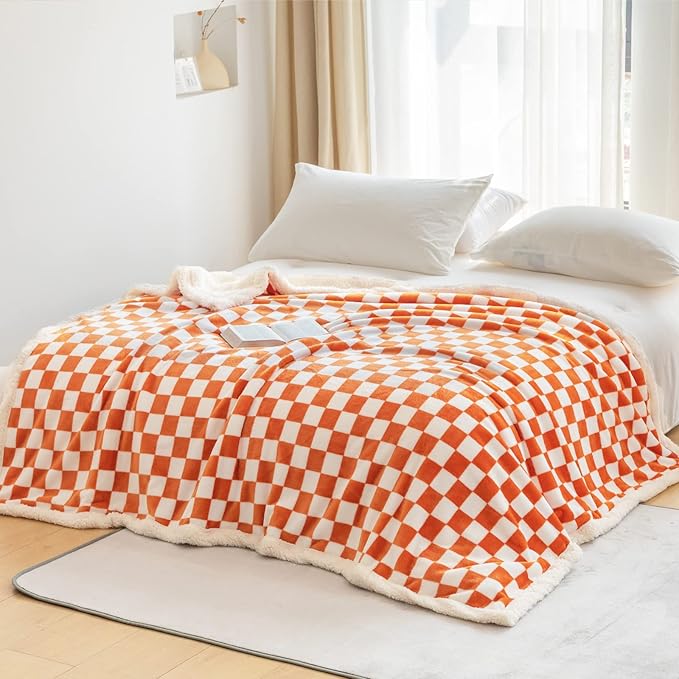 LOMAO Sherpa Throw Blanket Fleece Blanket with Checkered Pattern Soft Thick Blanket for Couch, Bed, Sofa Luxurious Warm and Cozy for All Seasons (Orange, 51"x63")