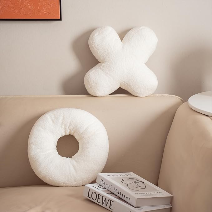 XO Pillow Plush, White Throw Pillows Valentine's Day Decorative Hugs and Kisses, Cute Pillows Romantic Home Décor for Sofa, Bedroom, Living Room 12.5x12.5 Inch Set of 2