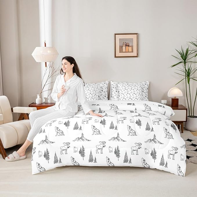 Erosebridal Woodland Animals 7 Piece Comforter Set Full Size Bear Deer Wolf Hunting Theme Bedding Set for Kids Child | Rustic Cabin Lodge Decor Sheets Farmhouse Wildlife Mountain Black White Quilt