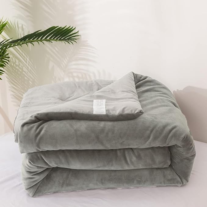 Luxlovery Grey Velvet Comforter Set King Plush Fluffy Dark Grey Bedding Comforter Set Men Women Gray Flannel Winter Thick King Velvet Blanket Quilt Men Women