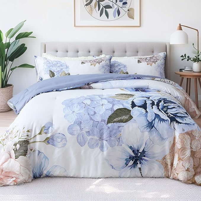 Floral Comforter Set King Size, 3 Pieces Elegant Blue Floral Bed in a Bag, Soft Microfiber Botanical Flower Bedding Set with 2 Pillowcases for All Season 104"×90"