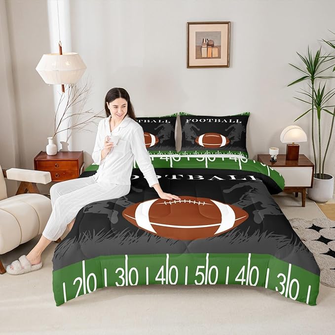 Feelyou Football Bedding Set Rugby Sports Comforter Soccer Ball Game Comforter Set for Kids Adults American Football Player Duvet Set Ultra Soft Room Decor Twin Size Quilt Set