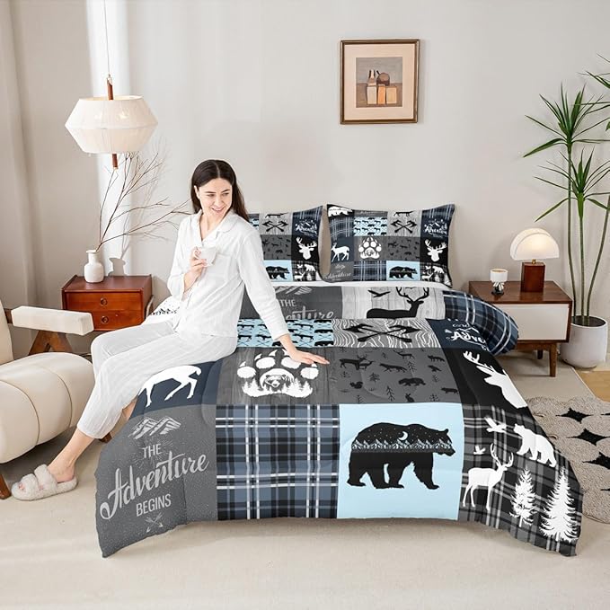 Cabin Retro Rustic Lodge Quilt Queen Size, Bear Deer Country Comforter Set For Kids Boys Teens Bedroom Decor, Hunting Wild Animal Bedding Plaid Checkered Adventure Down Comforter With 2 Pillow Cases