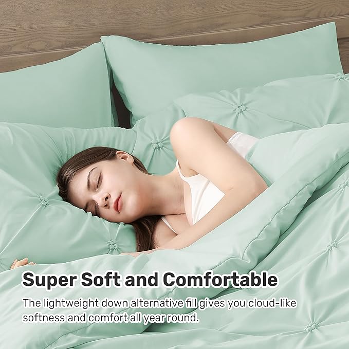 UNIKOME Queen Comforter Set Sage Green - Ultra Soft Boho Pintuck Down Alternative Bedding Set for All Seasons, 3 Pieces Lightweight Warm Pinch Pleat Bed Set with Comforter, 2 Pillowcases