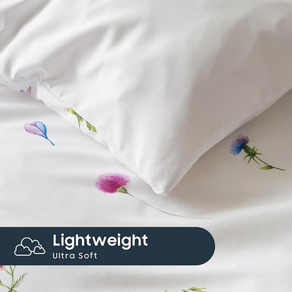 Wake In Cloud - Floral Comforter Set, Cottagecore Cute Aesthetic Watercolor Tiny Flowers and Leaves, Soft Lightweight Bedding for Women Teen Girls, 3 Pieces, White, Queen Size