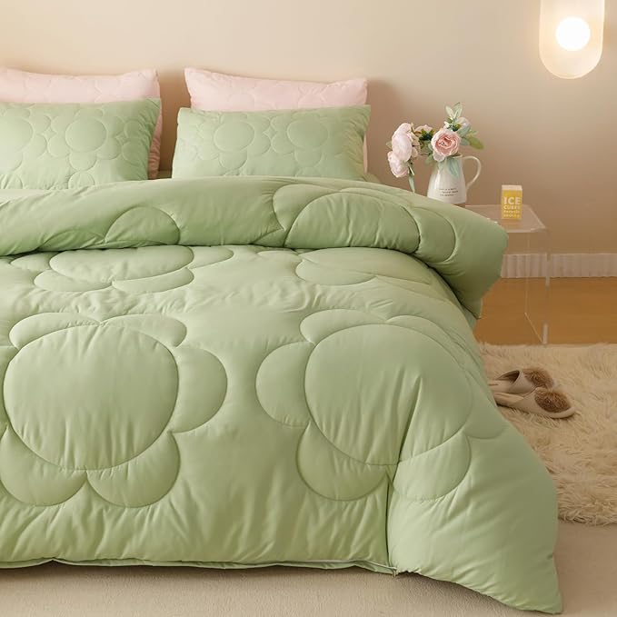 KAREVER Sage Flower Comforter Twin Green Sunflower Print Bed Twin Comforter Set 3 Pieces Sage Floral Comforter Set for Boys Girls Teens Bedroom Decor All Season Hotel Quality Comforter Set