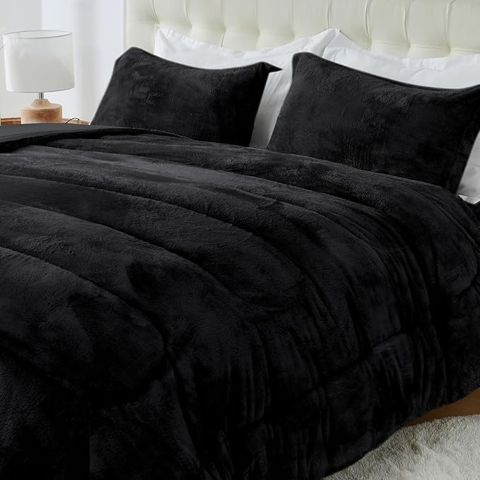 YIYEA Fluffy King Size Comforter Set, Luxury Faux Fur Comforter, Ultra Soft Plush Fuzzy Velvet Bedding Comforter Sets for Fall Winter, Cozy Warmth, No Shedding, 3PC, King, Black