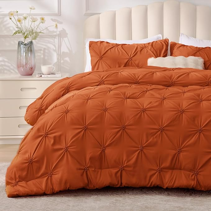 BEDELITE Burnt Orange Queen Comforter Set - 3 Pieces Boho Pintuck Bedding Comforter Sets, Lightweight Soft & Warm Bed Comforter Queen with 2 Pillowcases for All Season