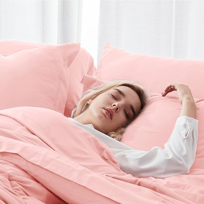 Newspin Queen Comforter Set Pink - Bed in a Bag Queen Size 8 Pieces, All Season Bed Set, Fluffy Comforter Set with Sheets, Sheet Set Quilt Blanket, Pillowcases & Shams & Bed Skirt