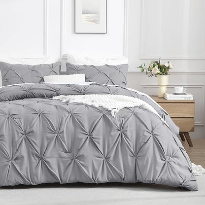 Andency Silver Gray King Size Comforter Set (104x90Inch), 3 Pieces Soft Lightweight Western Modern Pinch Pleat Bedding Comforters, All Season Warm Down Alternative Bed Set for Boys Men Adults