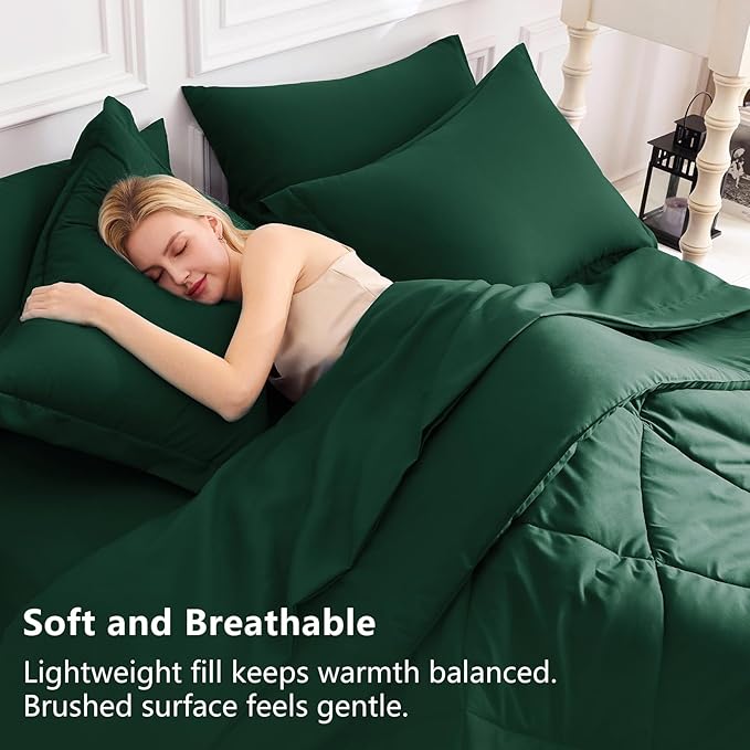 CozyLux Oversized Queen Comforter Set Emerald Green, 7 Pieces Bed in a Bag Comforter Set with Sheets, All Season Bedding Set with Down Alternative Comforter, Sheets, Pillowcases & Shams