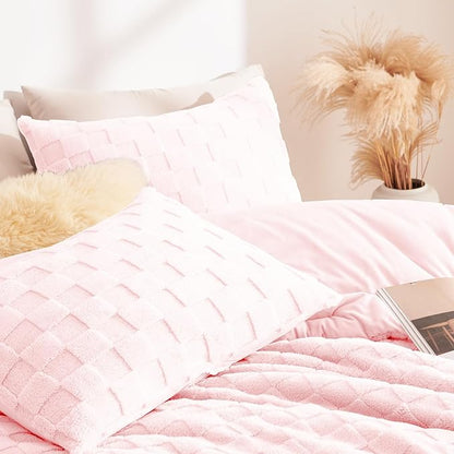 CozyLux Fleece King Comforter Set Blush Pink,Super Soft & Warm Fluffy Bedding with Checkered Pattern,Luxury Fuzzy Heavy Bed Set for Winter,3 Pieces,1 Comforter and 2 Pillowcases