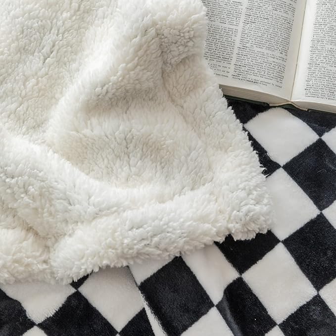 LOMAO Sherpa Throw Blanket Fleece Blanket with Checkered Pattern Soft Thick Blanket for Couch, Bed, Sofa Luxurious Warm and Cozy for All Seasons (Black, 51"x63")