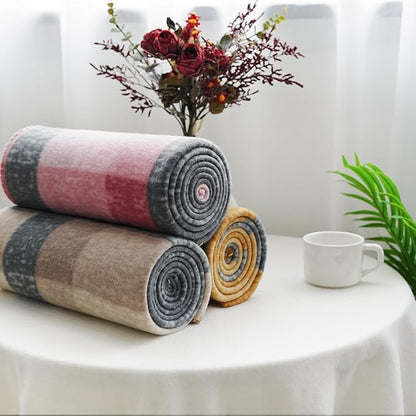 ZYFZCYBL Fleece Blanket Bulk Pack of 6 Cozy Fleece Throw Blankets 50x60 Warm Soft Lightweight Breathable Pet-Friendly for Bed Sofa Camping Wedding Gifts (Multiple Plaid