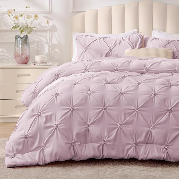 BEDELITE Light Purple Queen Comforter Set - 3 Pieces Boho Pintuck Bedding Comforter Sets, Lightweight Soft & Warm Bed Comforter Queen with 2 Pillowcases for All Season