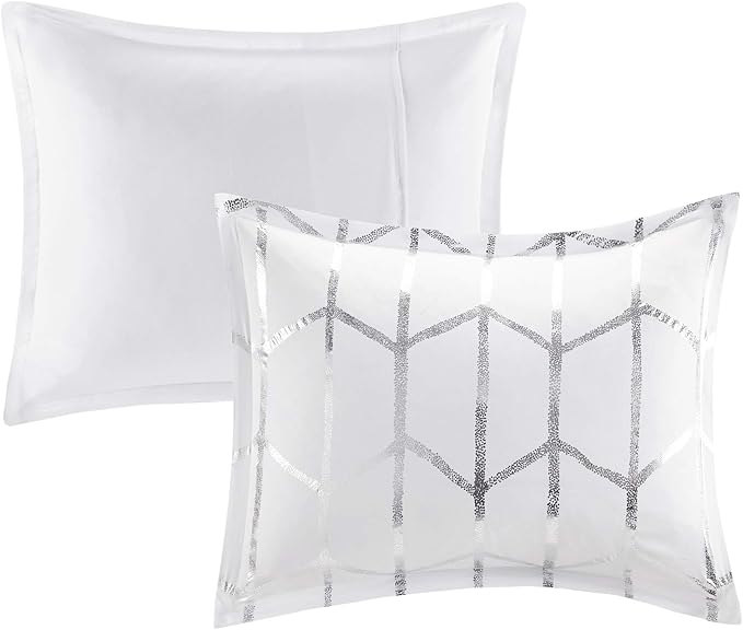 Intelligent Design Raina Full/Queen Comforter Set, Soft Microfiber, Modern Geometric Metallic Bed Set, 5 Pieces College Bedding with 2 Shams, 2 Toss Pillows White/Silver