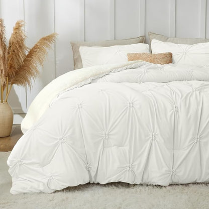 BEDELITE Pintuck Fluffy King Size Comforter Set - Super Soft Sherpa White Comforter for King Size Bed, Luxury Warm Bedding Set for Winter, Fuzzy Bed Set 3 Pieces (1 Comforter, 2 Pillowcases)
