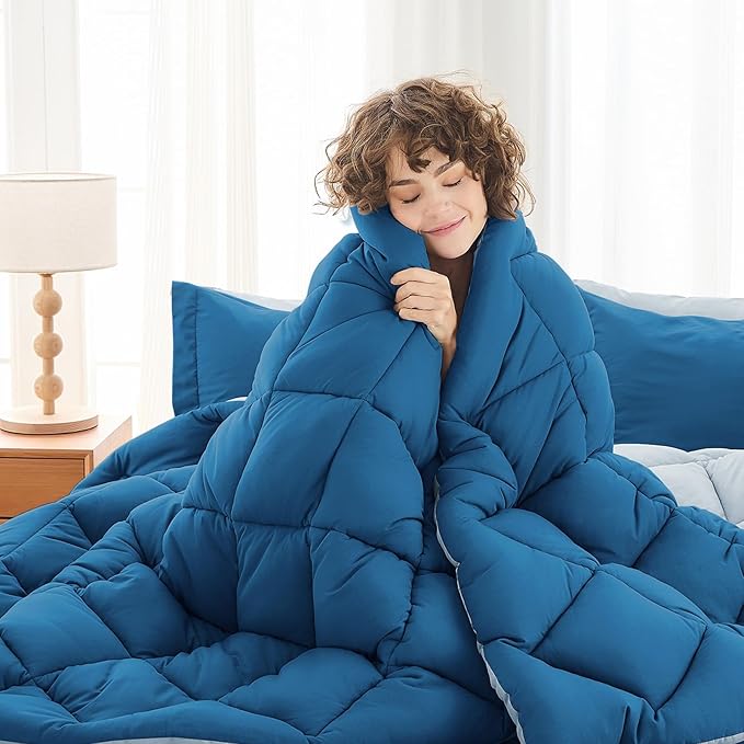 MUXHOMO 5 Pieces Twin XL Comforter Set, Reversible Bed in a Bag Twin XL Size, All Season Bedding Set with Comforter, Flat Sheet, Fitted Sheet, Pillowcases & Shams, Teal & Lake Blue