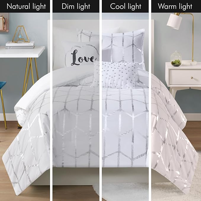 Intelligent Design Raina Twin / Twin XL Comforter Set, Soft Microfiber Comforter Set Twin, Modern Geometric Metallic Bed Set, 4 Pieces College Bedding Comforter Set with 1 Sham, 2 Toss Pillows White