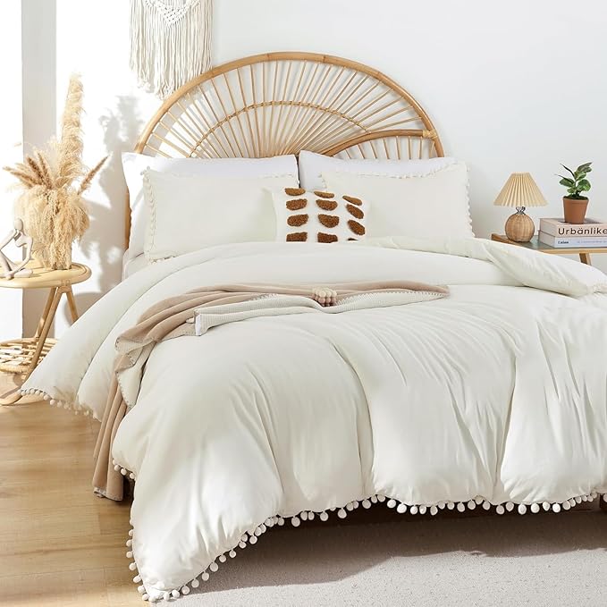 YIRDDEO King Size Comforter Set in Ivory, 3pcs Boho Ball Pom Lightweight Bed Comforter, Soft Solid Color Bedding Comforter Sets for All Seasons (Ivory, King, 104"x90")