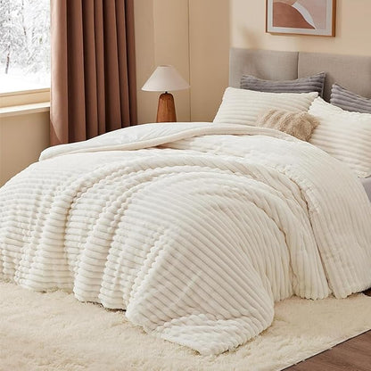 BEDELITE Fleece Oversized Queen Comforter Set -Super Soft & Warm Fluffy Cream White Bedding, Luxury Fuzzy Heavy Bed Set for Winter with 2 Pillow Cases