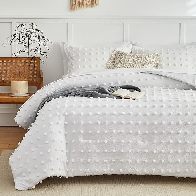 7 Pieces Tufted Dots Bed in a Bag Queen Comforter Set with Sheets White , Soft and Embroidery Shabby Chic Boho Comforters, Solid Color with Pom Pom Design, Jacquard Tufts Bedding Set for All Season