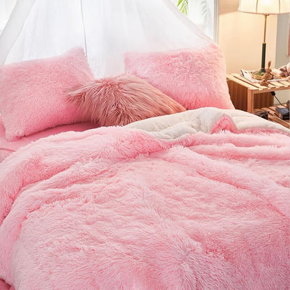 UOZZI BEDDING Pink Faux Fur Comforter Set King 3 Pieces - 1 Shaggy Comforter Set 104x90 with 2 Pillowcases, Ultra Soft and Easy Care Luxury Plush Shaggy Duvet Set for Girls Women Princess Style