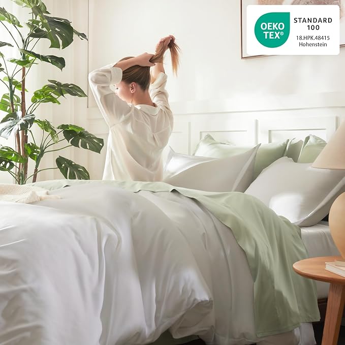 Litanika White Oversized King Comforter Set Super King Plus Size, 3 Pieces Lightweight Solid Bedding Comforter Set, All Season Fluffy Bed Set (128x120In Comforter & 2 Pillowcases)