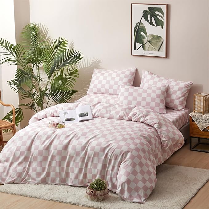 CLOTHKNOW Pink White Plaid Full Size Comforter Sets Grid Bedding Comforter Sets Soft Geometric Checker Comforter with 2 x Pillow Cases