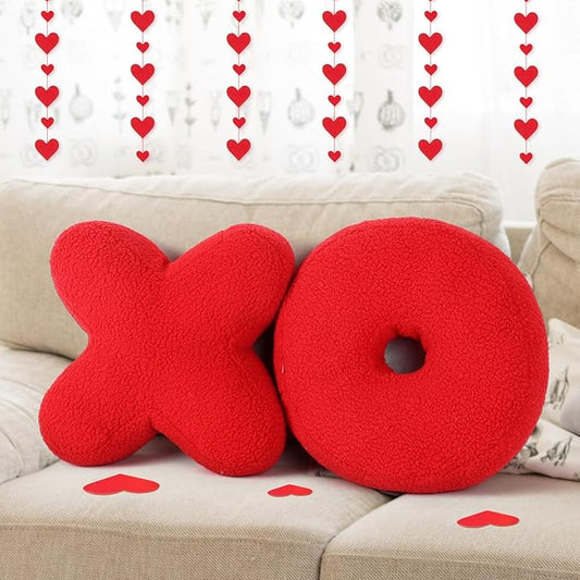 Cumule 2 Pcs Valentine's Day XO Pillow Plush Red Cute Plush Soft Throw Pillows for Valentines Day Living Room Bedroom Decor Gift