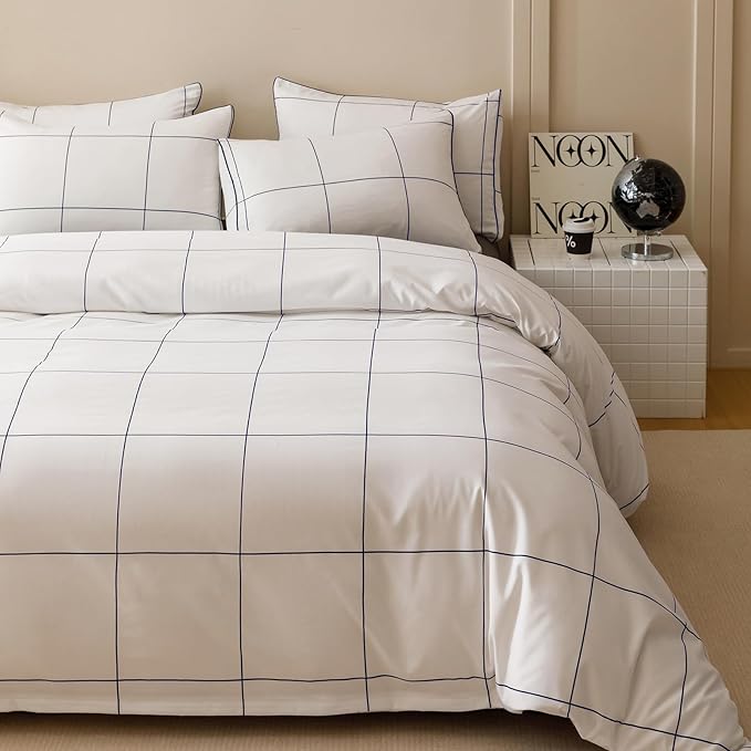 KAREVER White Grid Comforter Cal King Women White with Navy Blue Square Lines Checkered Bedding Set California King White Plaid Comforter Cal King Size