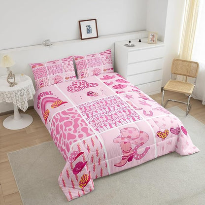 Feelyou Pink Western Decor Comforter Queen Size Wild West Cowgirl Comforter Set for Boys Girls Children Cowgirl Boots Hats Horseshoes Bedding Set Room Decor Patchwork Grid Duvet Set 3Pcs