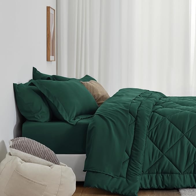 Love's cabin Queen Comforter Set Dark Green, 7 Pieces Queen Bed in a Bag, All Season Bedding Sets with 1 Comforter, 1 Flat Sheet, 1 Fitted Sheet, 2 Pillowcase and 2 Pillow Sham