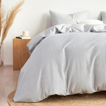 Wake In Cloud - Striped Comforter Set, 100% Cotton Fabric, Ticking Stripe Vertical Pinstripe Neutral Farmhouse Aesthetic, 3 Pieces Bedding Set, Gray, King Size