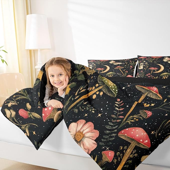 Erosebridal Gothic Mushroom Black Bedding Set for Boys, Vintage Mushroom Comforter Set Full Boho Moth Spring Floral Comforter for Kids Teens Adults Bedroom, Moon and Starry Star Quilt Lightweight