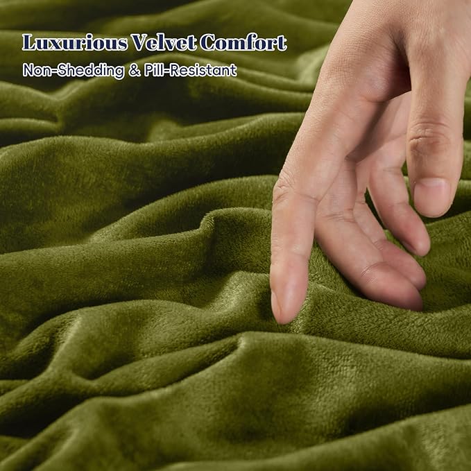 PHF Double-Sided Velvet Comforter Set King Size, 5 Piece Soft Luxury Winter Warm Bedding Sets, Modern Bed in A Bag Including 1 Cozy Comforter, 2 Pillow Shams,2 Euro Shams for Home Decor, Olive Green