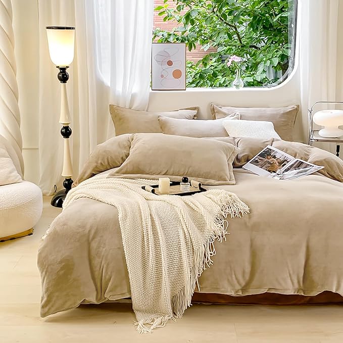 Luxlovery Cream Coffee Velvet Comforter Set King Beige Khaki Flannel Bedding Comforter Minimalist Bedding Set Solid Dark Champagne Blanket Quilts Heavyweight Winter Taupe Color Comforter for King Bed
