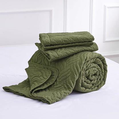 Love's cabin Quilts for Queen Bed Olive Green Bedspreads Bedding Set - Summer Lightweight Bedspread Comforter - Wave Pattern Bedding Coverlet for All Season - 3 Pieces (1 Quilt, 2 Pillow Shams)