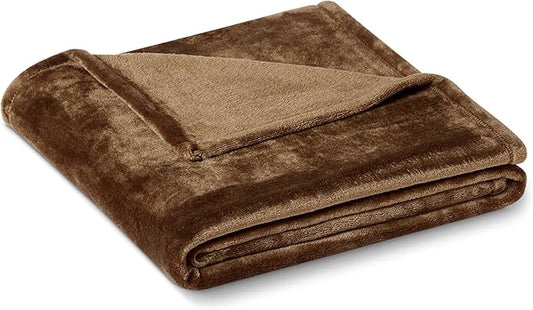 Basics Soft Fleece Throw Blanket, Lightweight Cozy Blanket for Couch & Sofa, 50 x 60 Inches, Brown