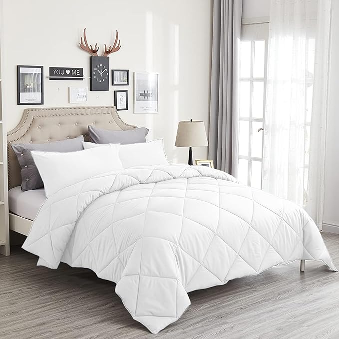 Twin Comforter Set White - 3 Pieces Luxury Soft and Lightweight Down Alternative Bedding Set Fluffy Blanket Quilt for All Season 1 Comforter(68"×86") & 1 Pillow Sham(20"×26")