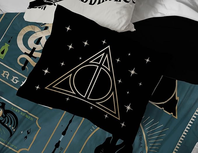 Jay Franco Kids Comforter Set Includes Sheets and Pillow Covers - Soft and Cozy Bed Set for Stylish Room Decor, Blue - Harry Potter, 7 Piece Full Size Bedding