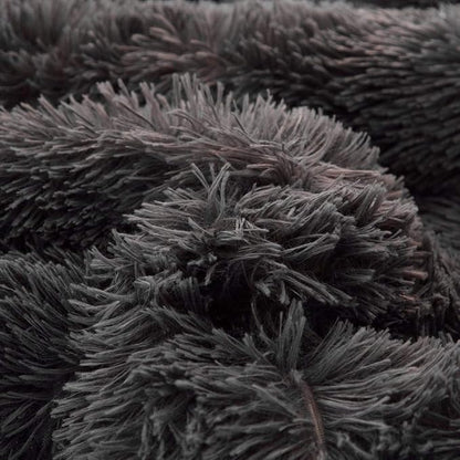 Luxury Faux Fur Full/Queen Size Winter Comforter Set Shaggy Velvet Dark Gray/Black Long Hair, 3 Pieces Plush Flannel Sherpa Backing Reversible Soft Microfiber Super Warm Bedding Set for Holiday