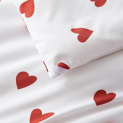 Nayoroom Heart Comforter Set Queen Size Kawaii Red Heart Pattern Comforter Kids Girls Cute Heart-Shaped 3Pcs Soft Lightweight Bedding Set for All Seasons (1 Comforter, 2 Pillowcases)