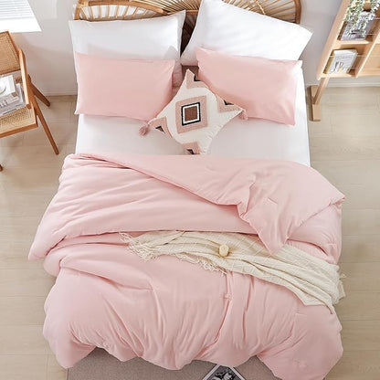 weigelia Pink Comforter Full Size Set – Soft All-Season Bedding with 300GSM Fluffy Microfiber, Includes 2 Matching Pillowcases – Elegant Blush Pink Comforter for Girls, Teens, and Women