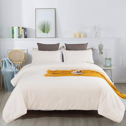 KAREVER White Velvet Comforter Set King Flannel Velvet White Bedding Comforter Set Fuzzy 3 PCs Warm Soft Solid White King Comforter Set Women White Furry Blanket for Cold Winter Bedding Set