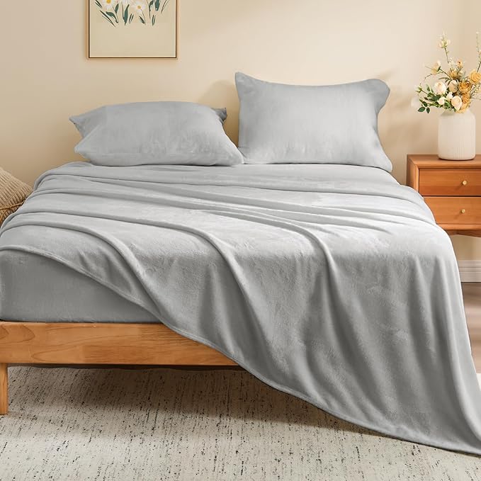 BEDELITE Flannel Sheets Queen Size Light Grey - Super Soft Fleece Sheets Set Fluffy Extra Plush, 4 Piece(Include Fitted Sheet, Flat Sheet, 2 Pillowcases)