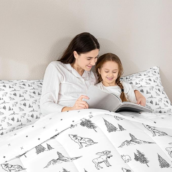 Erosebridal Woodland Animals Comforter Set King Size Bear Deer Wolf Hunting Theme Bedding Set for Kids Child | Rustic Cabin Lodge Decor Duvet Insert Farmhouse Wildlife Mountain Black White Quilt