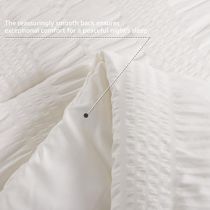 CASAAGUSTO King Size Comforter Set, 7 Pieces Snow White Seersucker Bed in a Bag King Soft All Seasons, King Bedding Sets with Comforter, Flat Sheet, Fitted Sheet, 2 Pillow Shams, 2 Pillowcases
