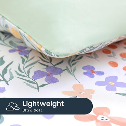 Wake In Cloud - Floral Comforter Set, Farmhouse Cottagecore Style with Romantic Garden Wildflowers and Leaves Pattern, Soft Lightweight Bedding, 3 Pieces, Sage Green, Twin/Twin XL Size